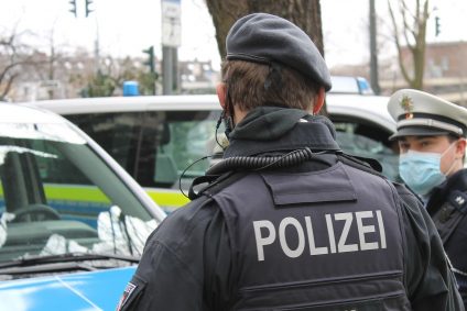Reichsbürger-Razzia: Gefahr für den Rechtsstaat oder Zeichen seiner Wachsamkeit?